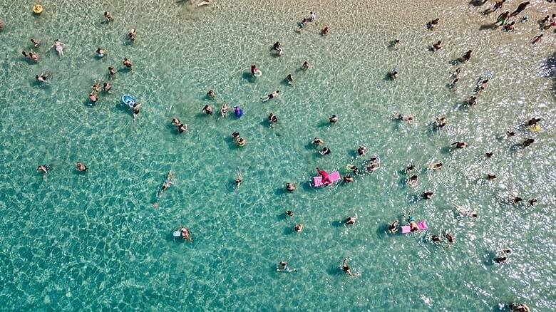 Dünyanın en temiz denizlerinden biri Marmaris, İncekum plajında.